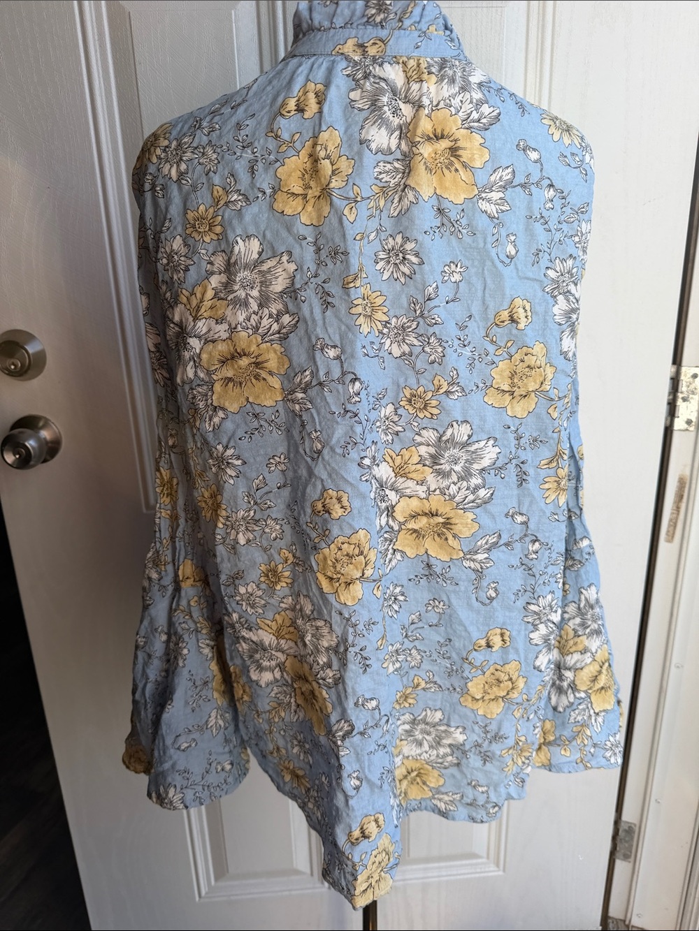 Umgee Boho Whimsical Blue Floral Flowy Tie-Neck Blouse Size Large - Picture 5 of 7
